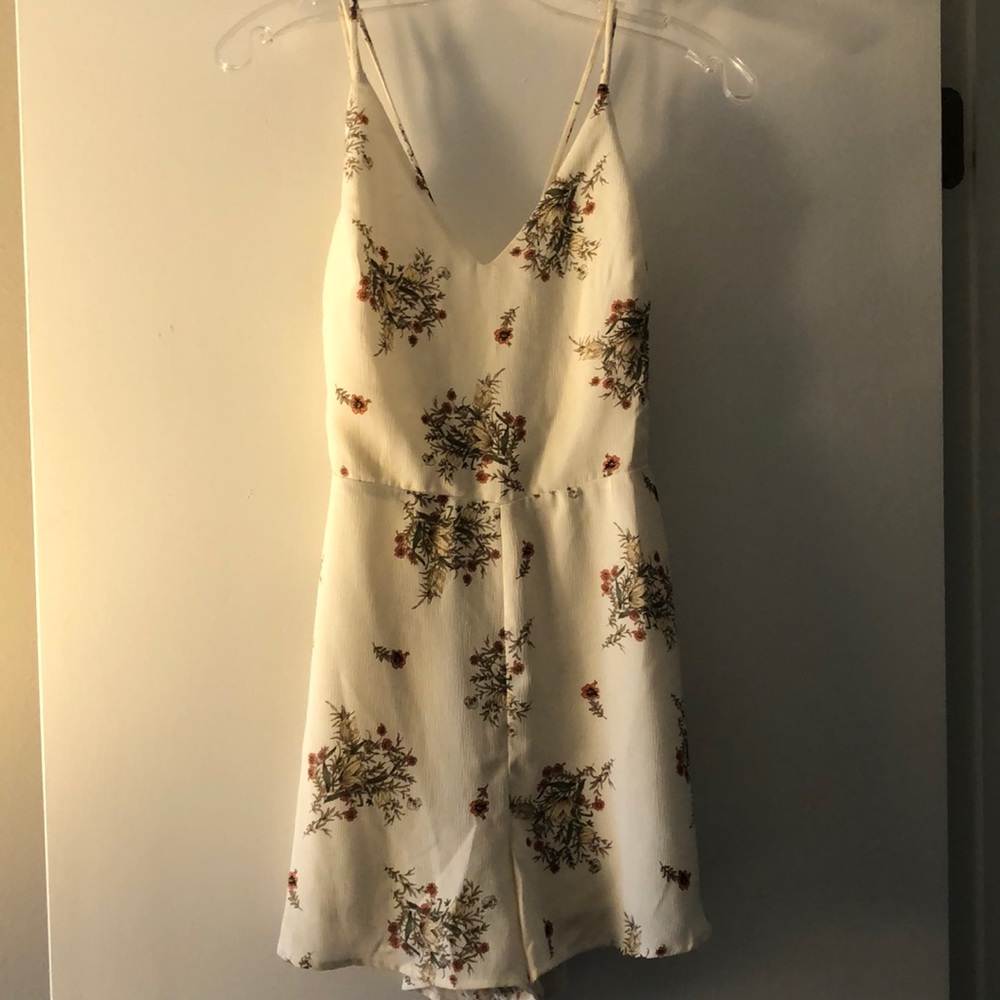 Lush romper size small